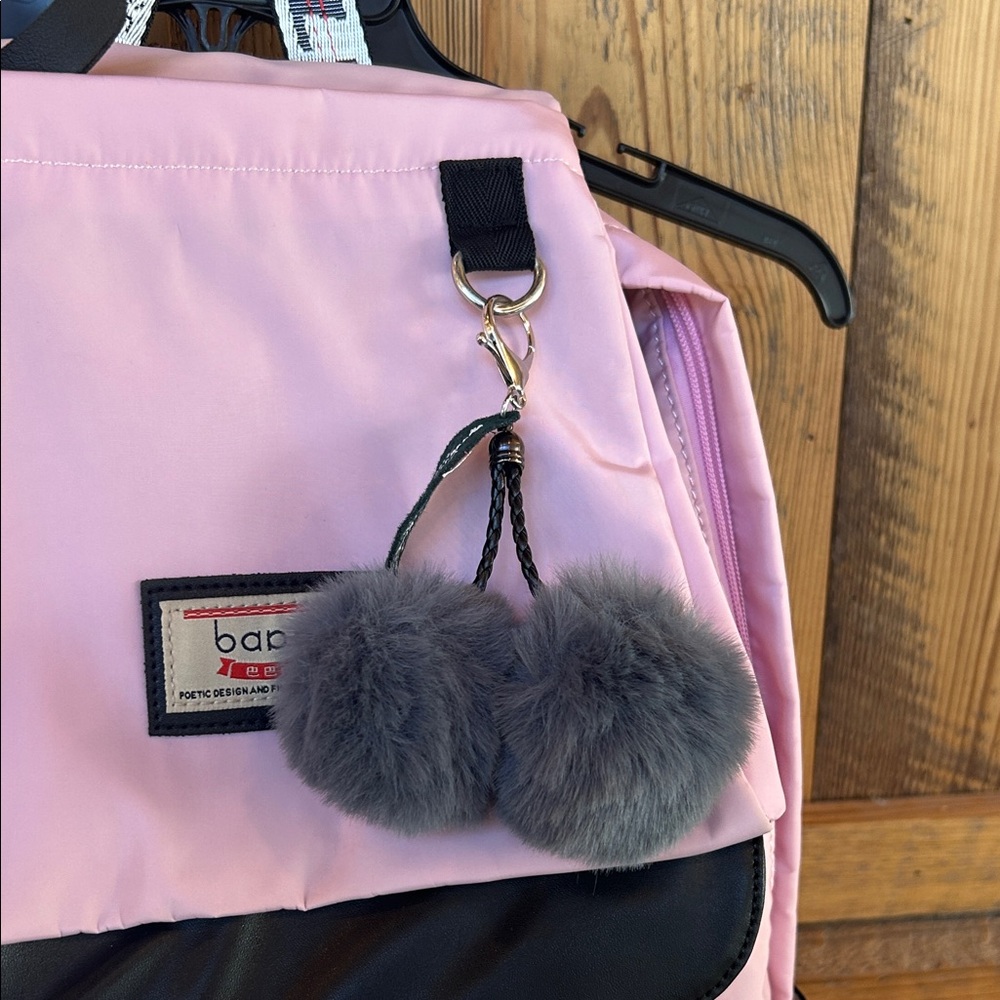 Fendong Girls Korean style pink and black backpack bow knot fur ball, charger - Picture 5 of 14
